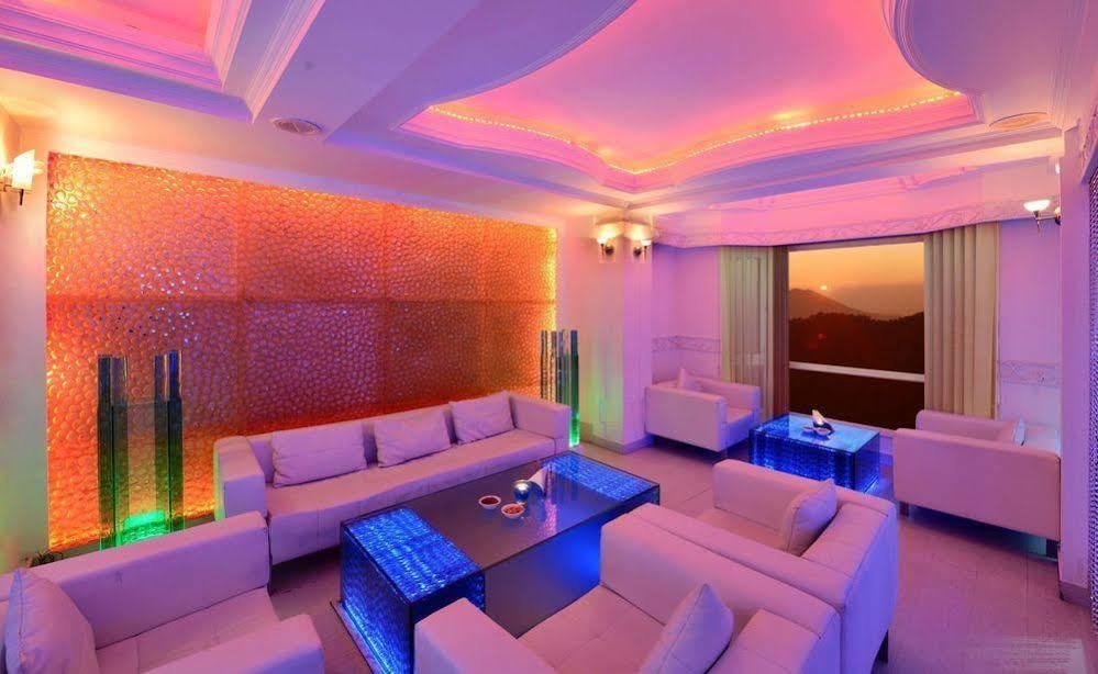 Ashiana Regency Hotel Shimla Exterior photo